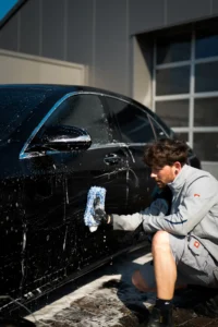 Mercedes S-Klasse tijdens een krasvrije handwas