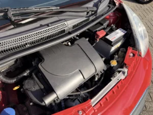 Gereinigde motorruimte